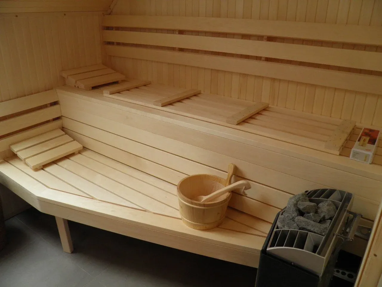 Jasna sauna fińska domowa
